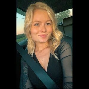 Meet your Posher, Hannah